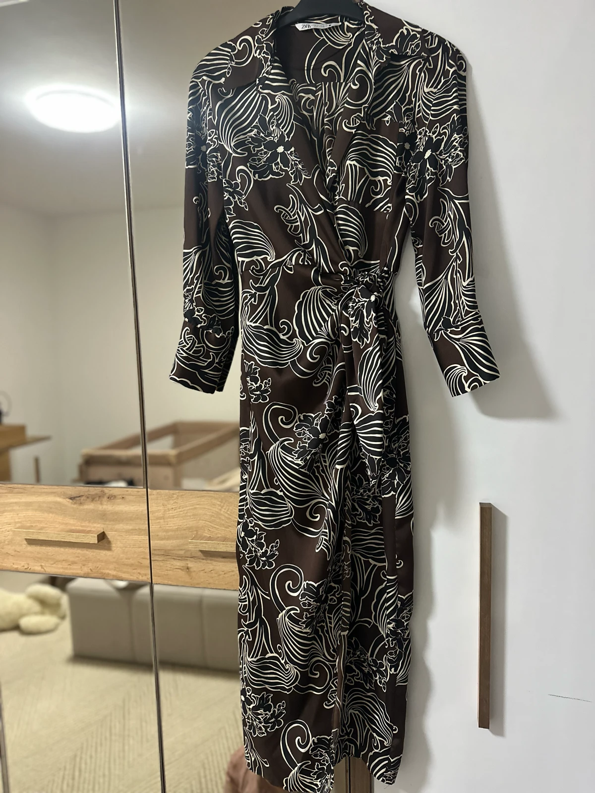 Zara - haljina na preklop