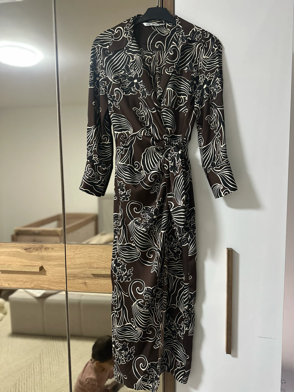 Zara - haljina na preklop