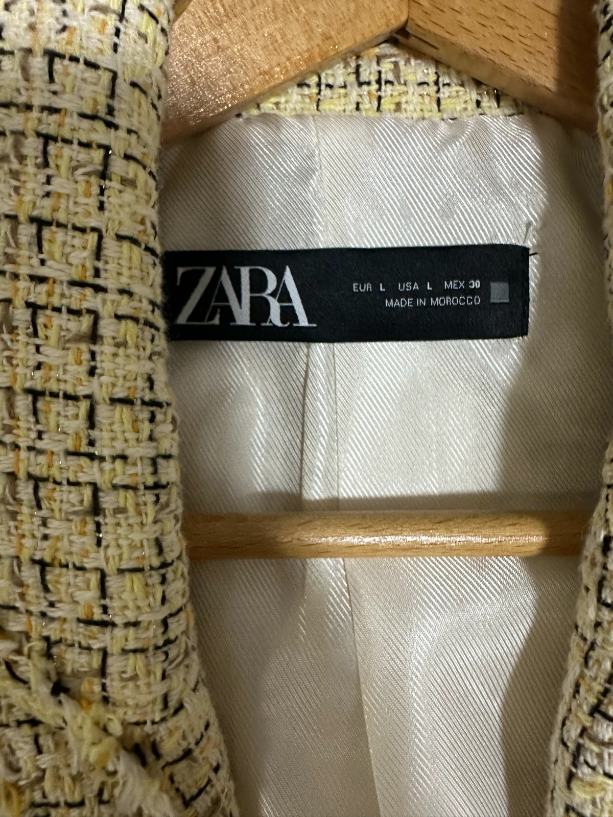 Zara - teksturasti blejzer
