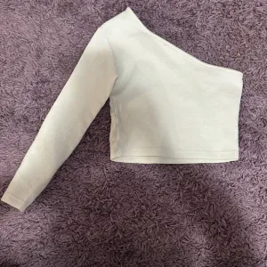 beli top bez jednog rukava XXS