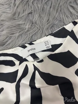 Bershka suknjica