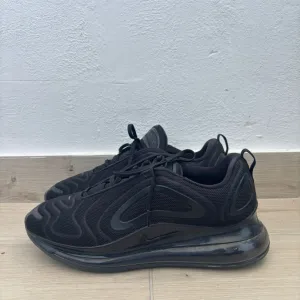 Nike Air Max 720