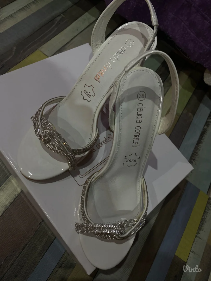 Claudia Donatelli stikle