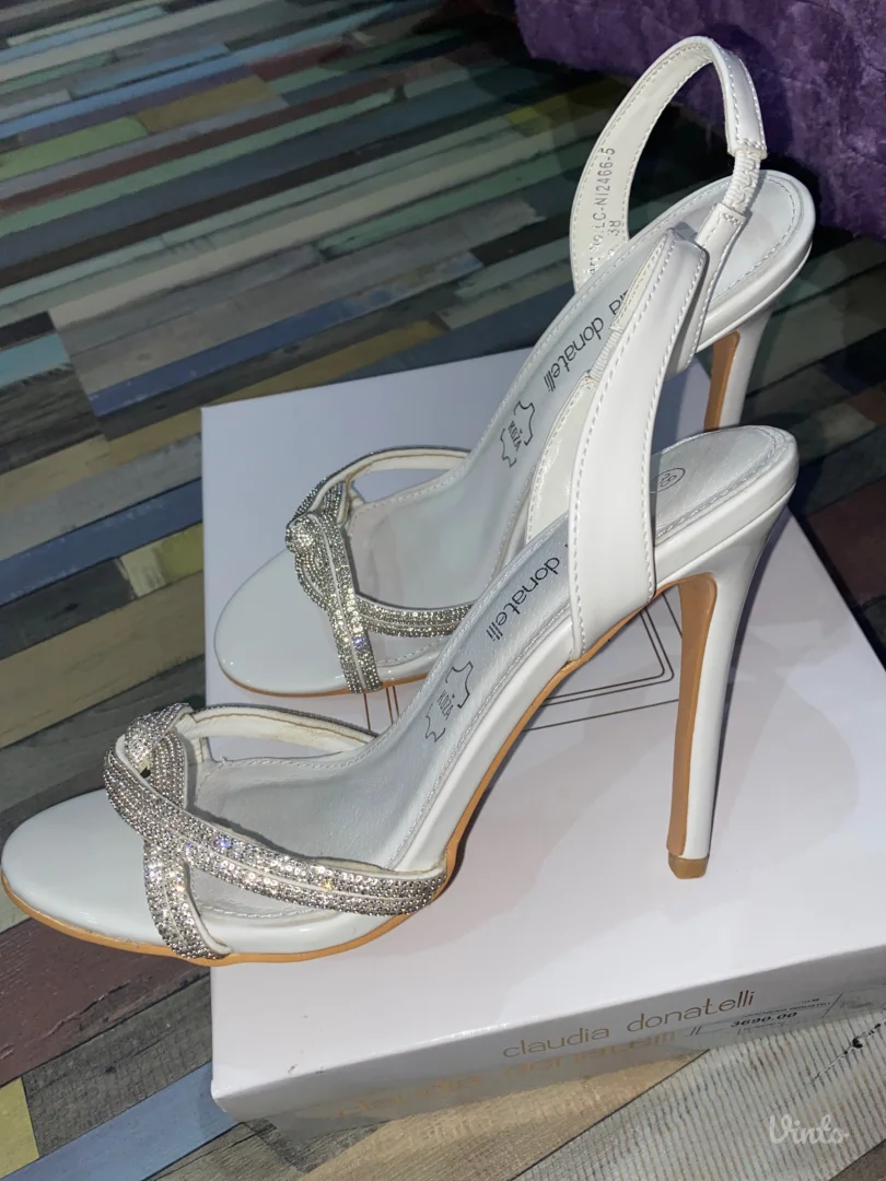 Claudia Donatelli stikle