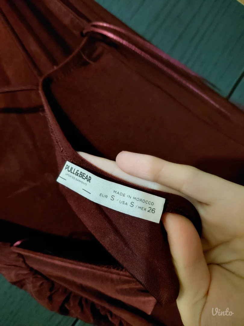 Elegantna bordo haljina