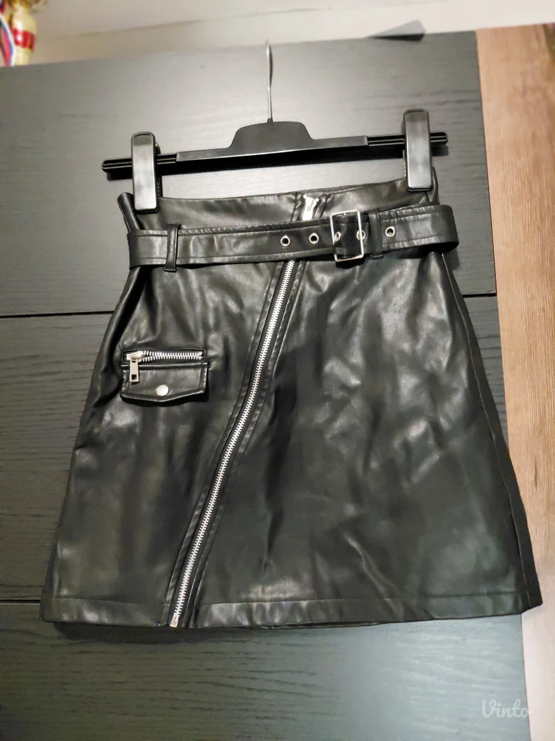 Kratka kožna suknja