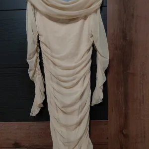 Elegantna bež haljina