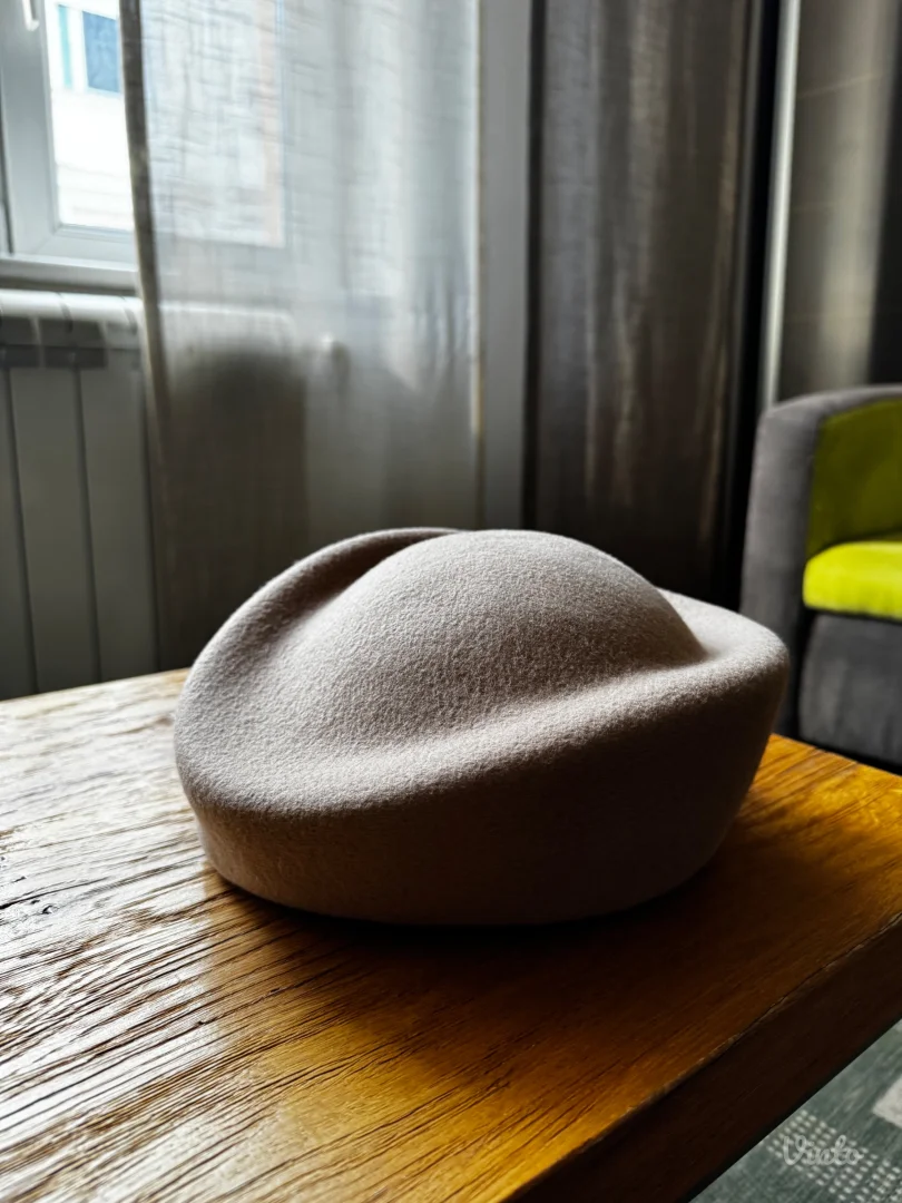 Dulsineja-zenski sesir