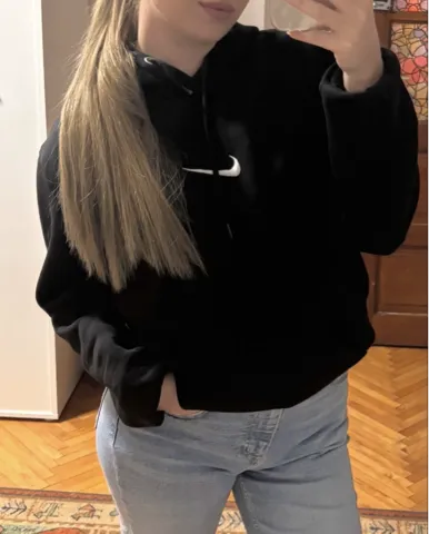 Nike duks