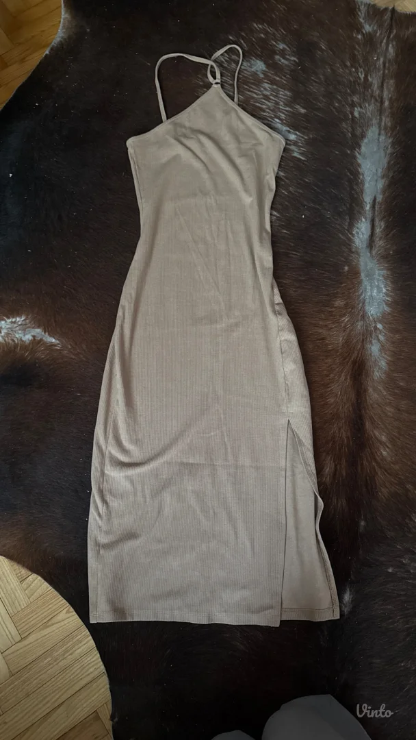 Bershka - Bež Dugačka Haljina M