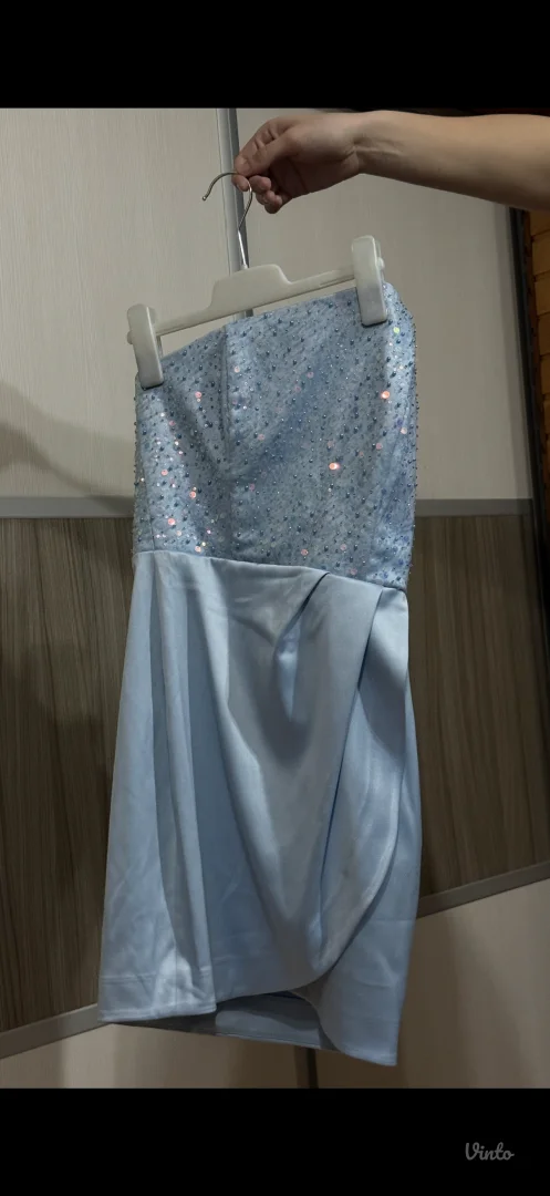 Aleksandra Jevtić haljina