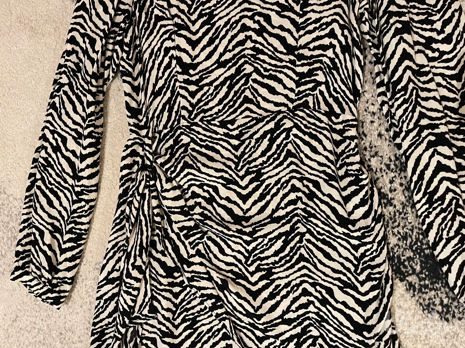 Zara mini haljina