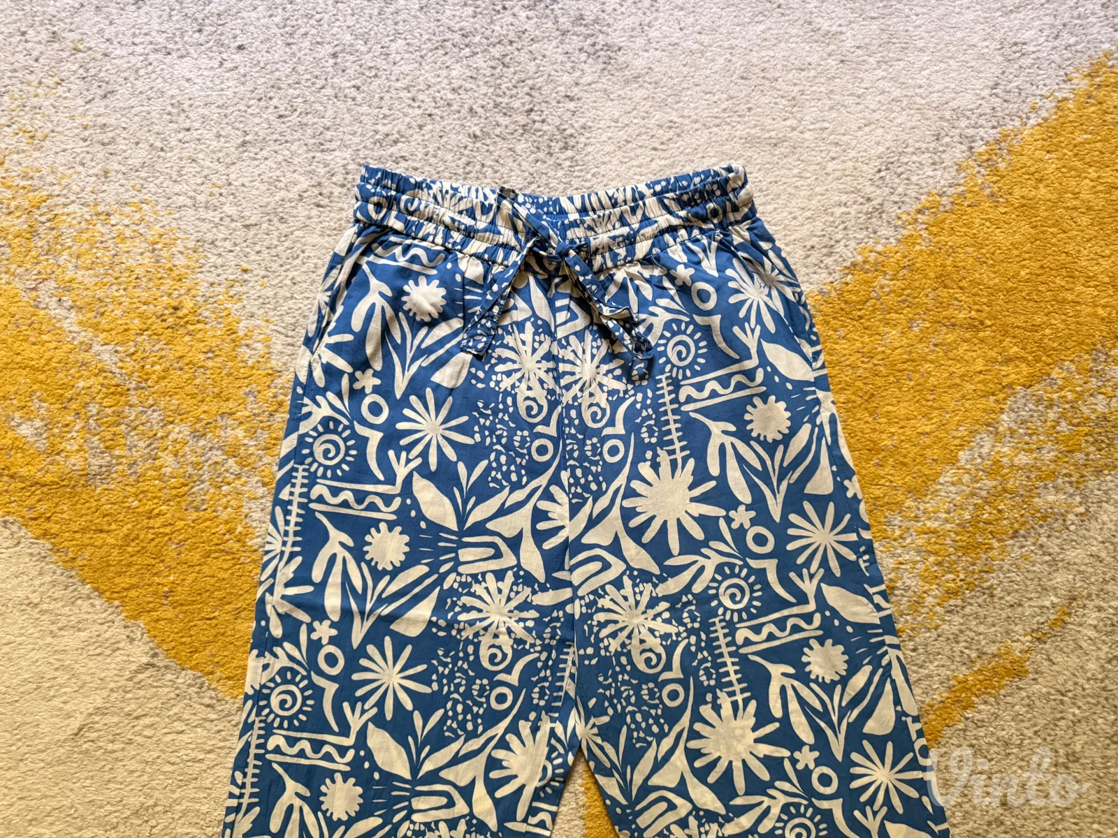 Zara pantalone