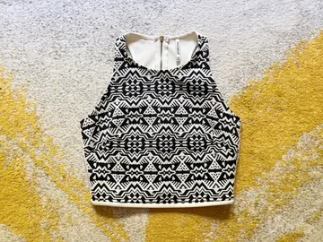 Stradivarius crop top