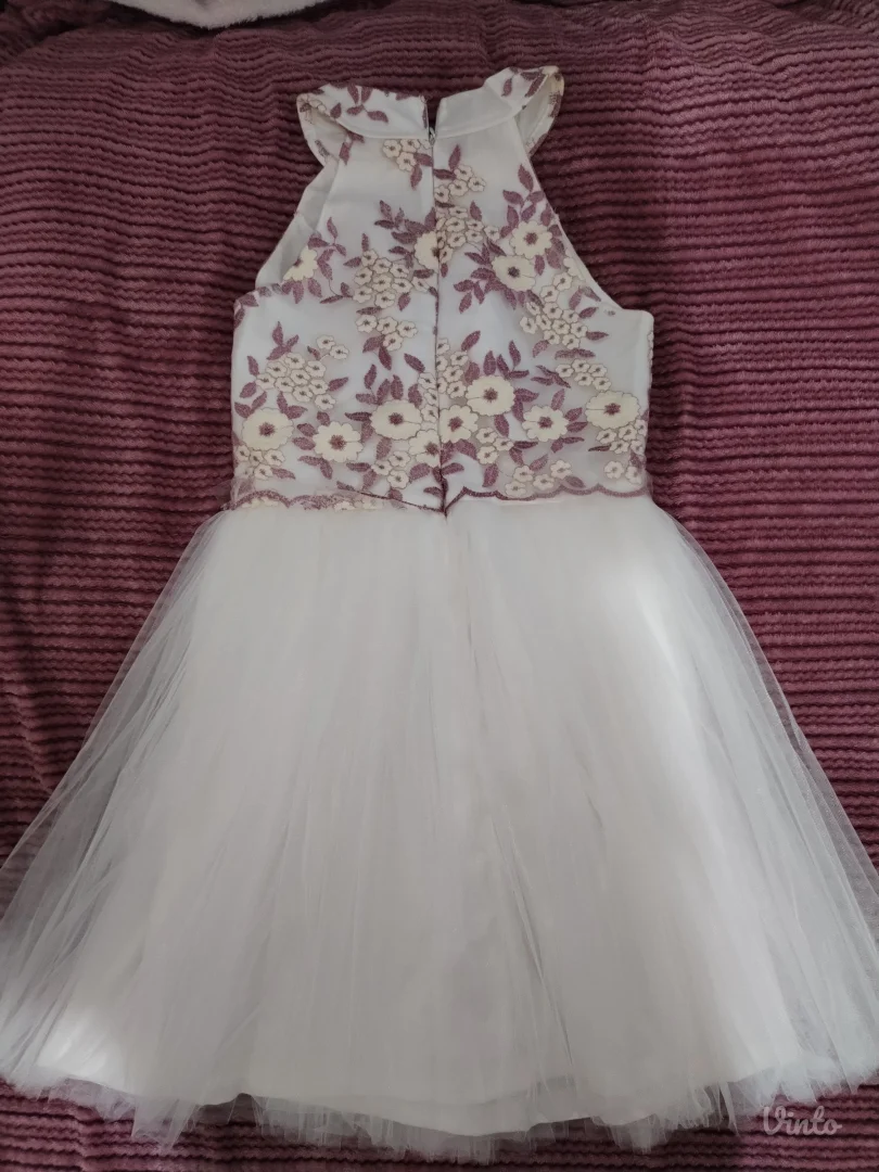 Svecana haljina jednom nosena