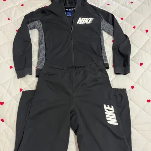 Nike komplet
