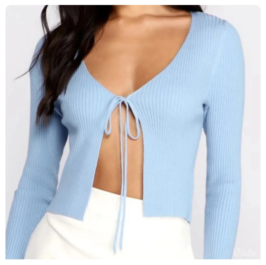 Top dugih rukava na vezivanje