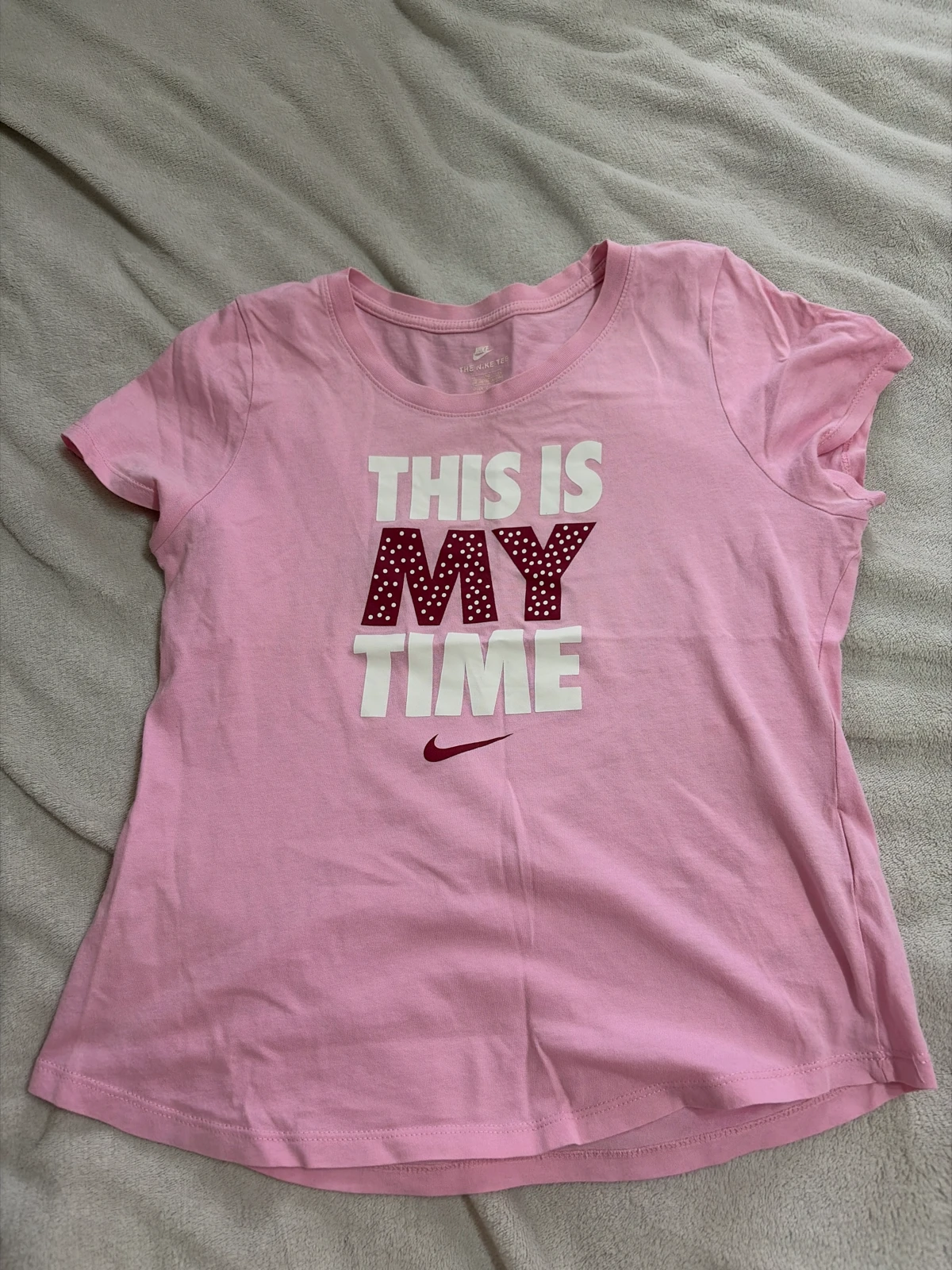 Nike,roza majca