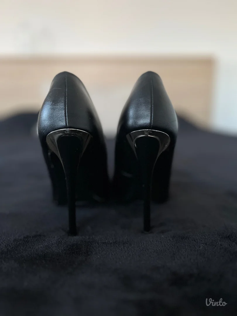 Salonke( prava koza)