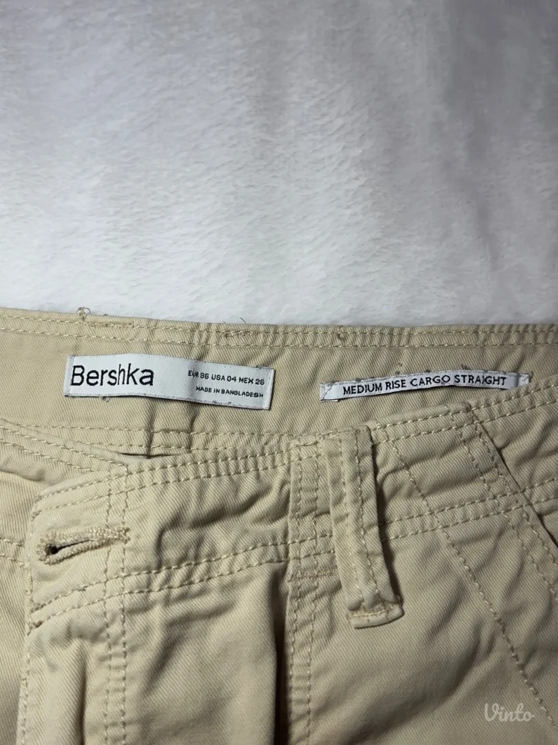 Bershka farmerke pantalone