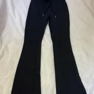 Zara pantalone
