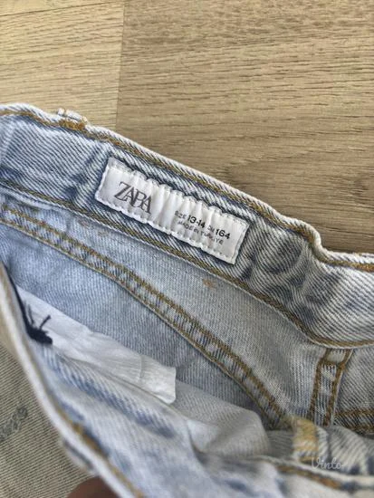 Zara šorts sa etiketom