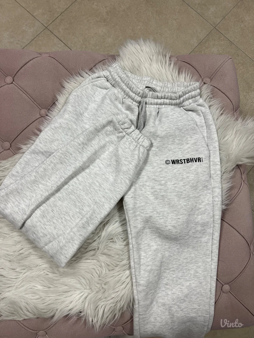 Wrstbhvr trenerica, M