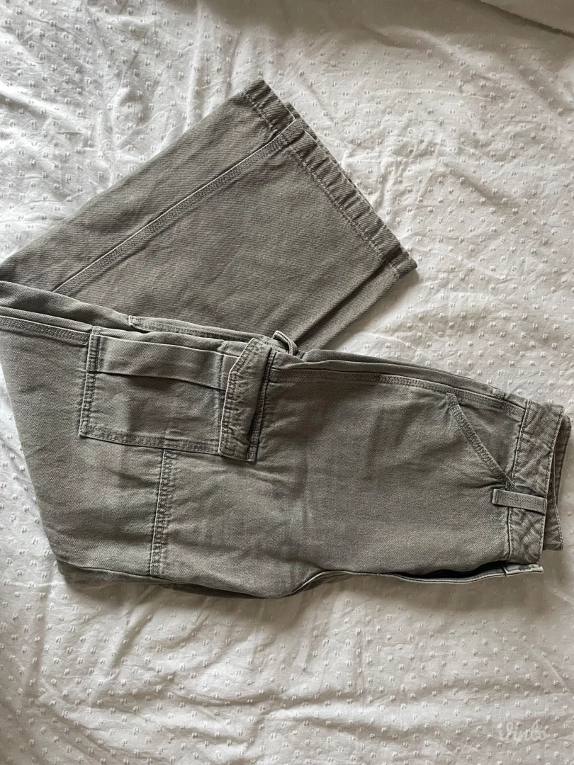 H&M cargo pantalone