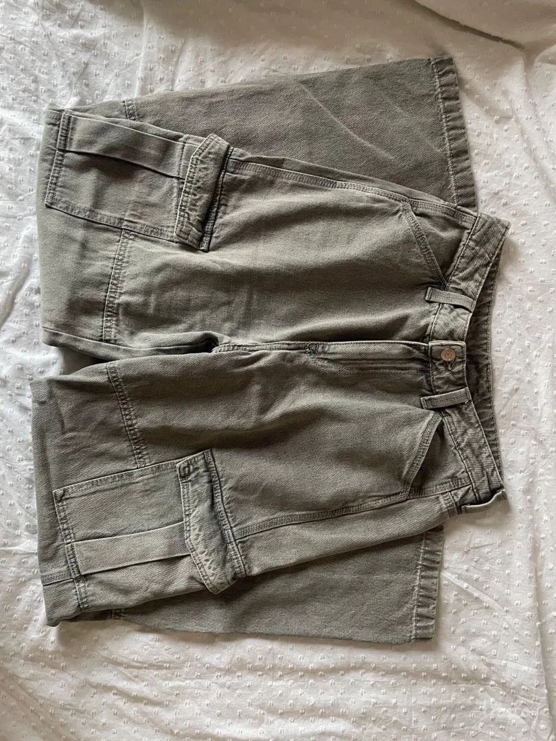 H&M cargo pantalone