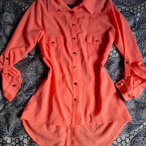 Letnja zenska kosulja