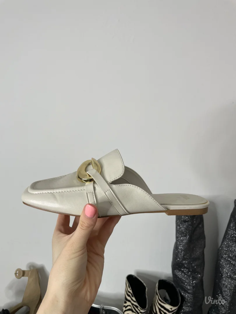 Zara kožne papuce 37