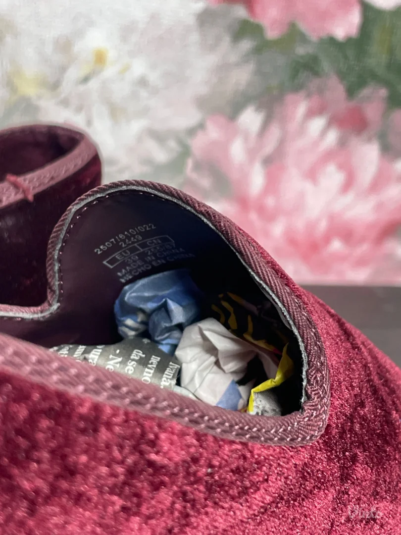 Zara plišane mokasine 39