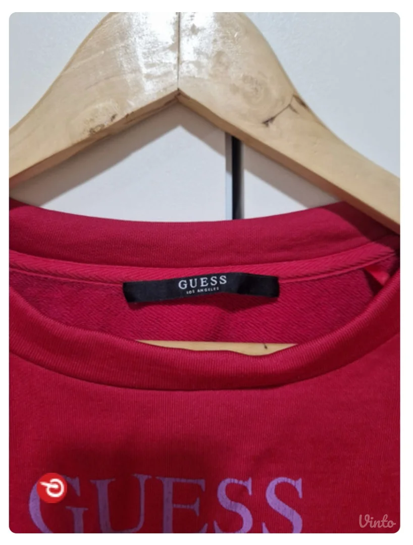 Guess original duks trenerka kao nova