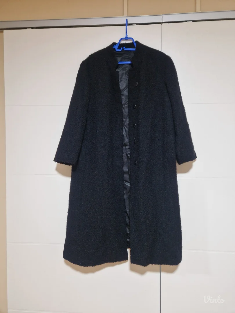 Kaput od buklea oversize nov