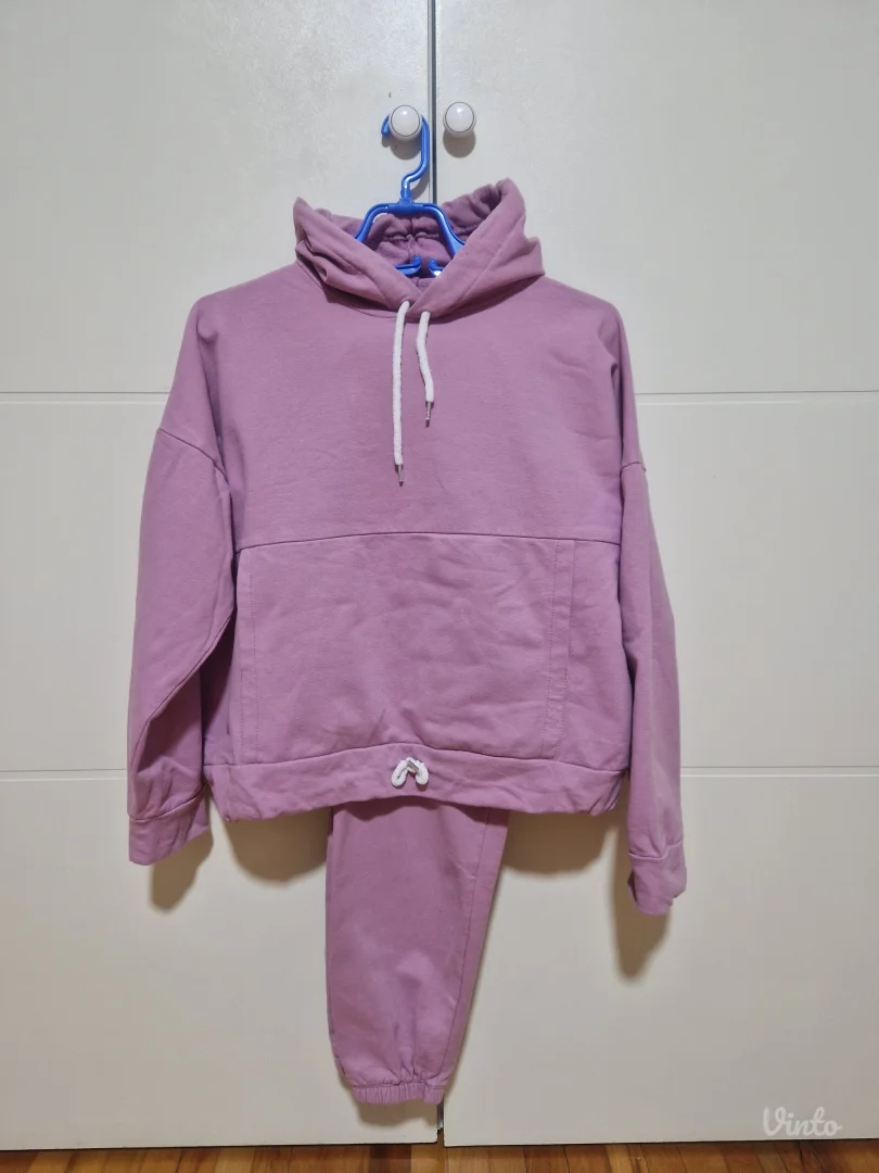 Komplet trenerka pamucna kao nova