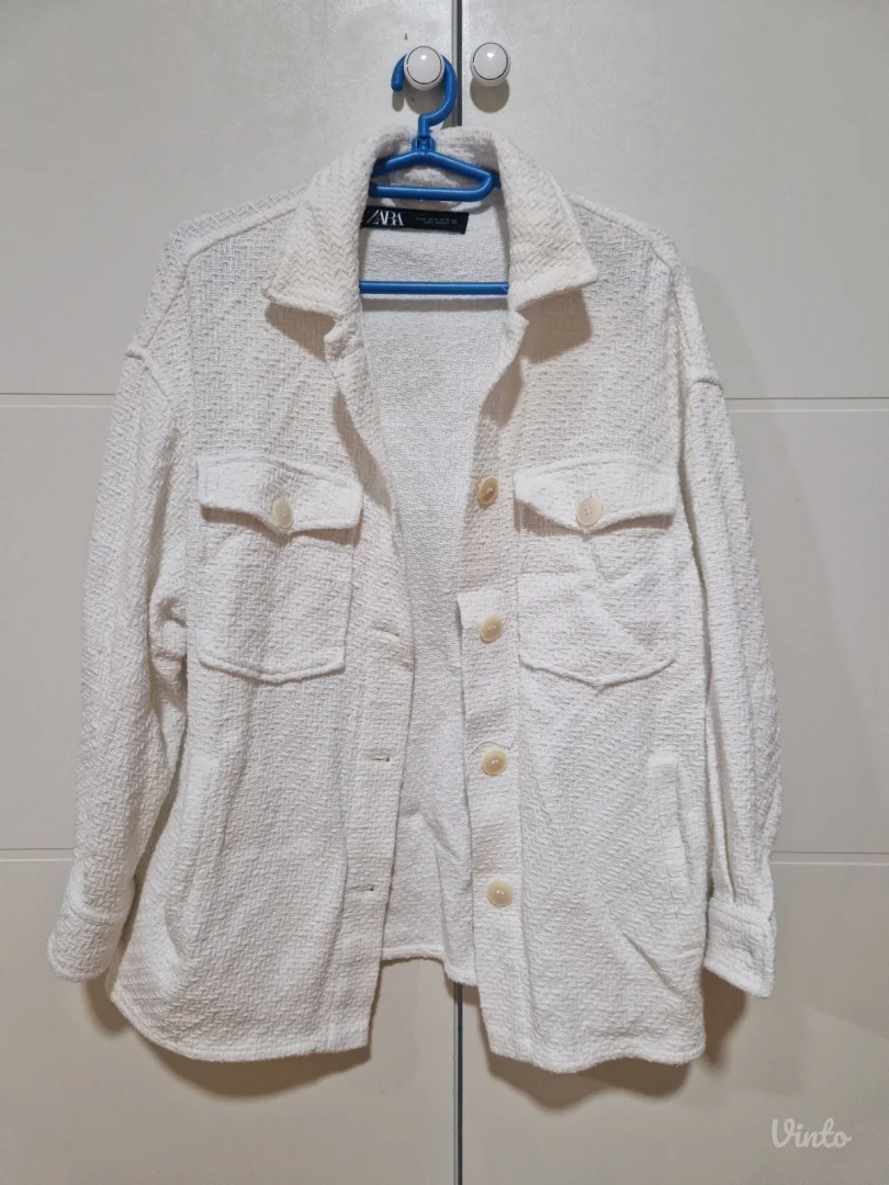 Zara natkosulja ili tanji kaputic kao nov