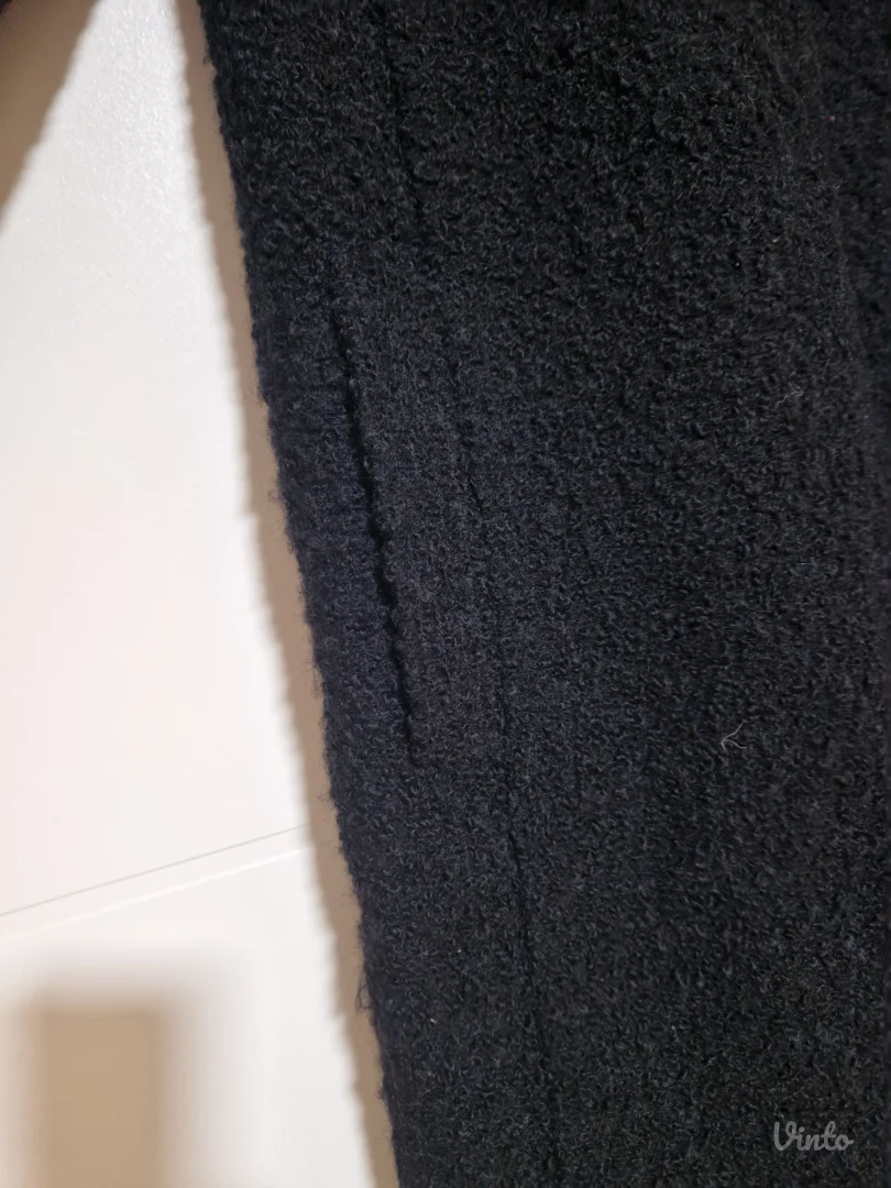 Kaput od buklea oversize nov