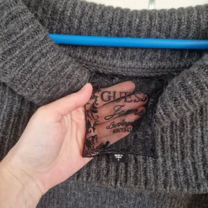 Guess original džemper kao nov
