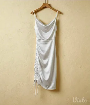 Silk bela haljina kao nova