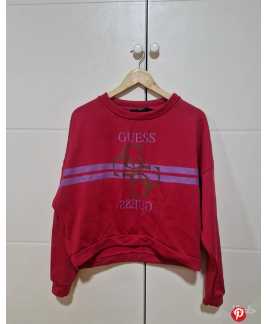 Guess original duks trenerka kao nova