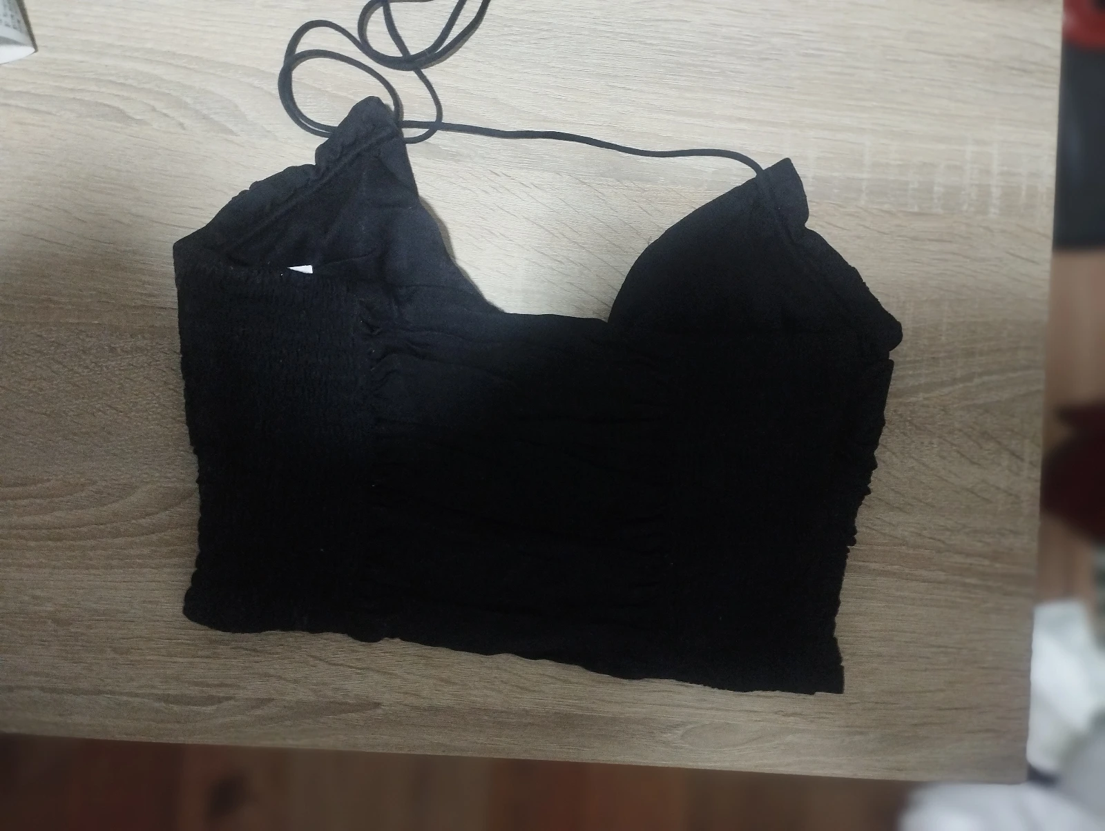 Zara krop top u S veličini
