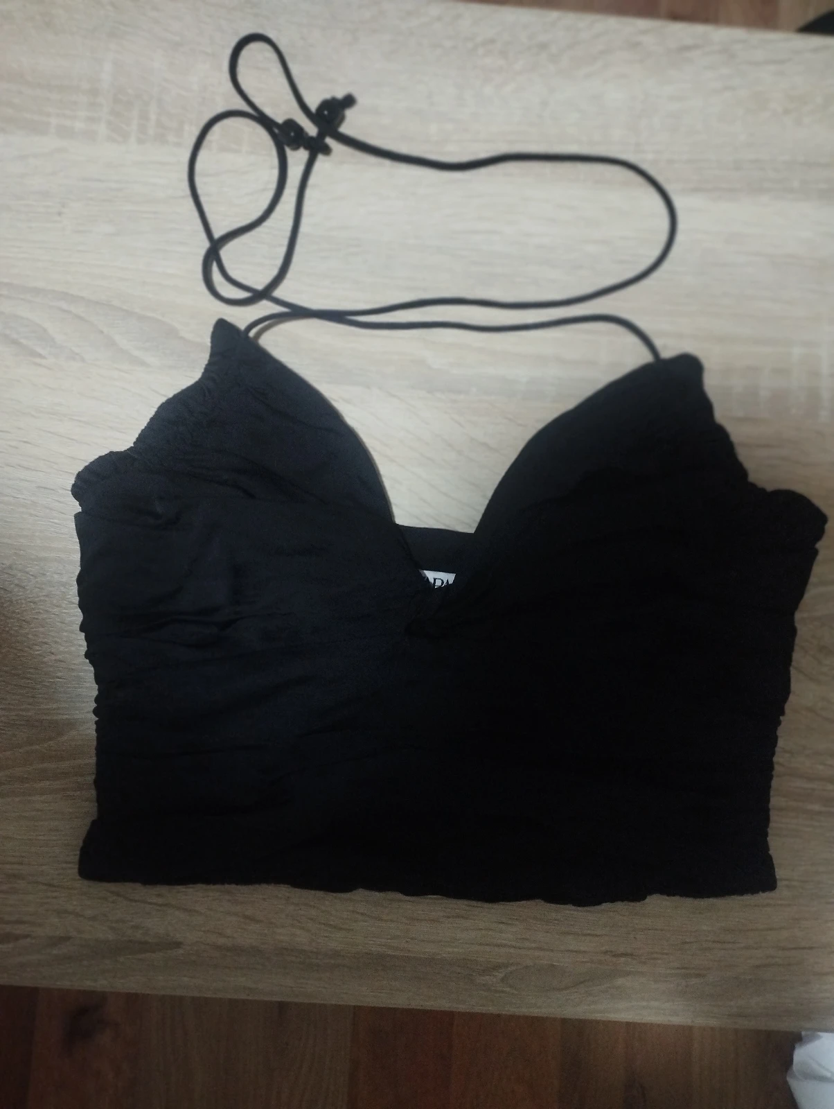 Zara krop top u S veličini