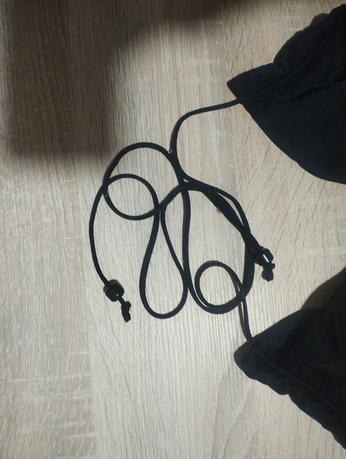 Zara krop top u S veličini
