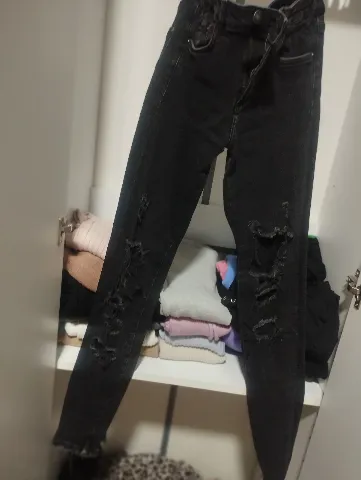 Zara crne teksas farmerke plitkog struka u S veličini