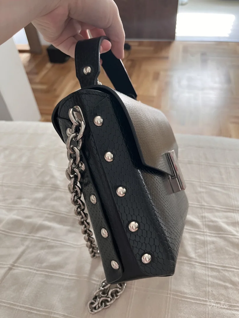 Mona crna kožna torba