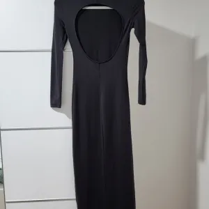 Haljina Stradivarius