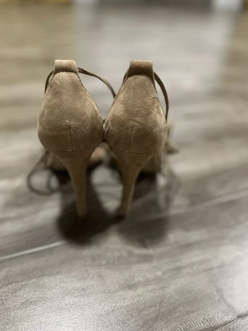 Steve Madden Sandale 37