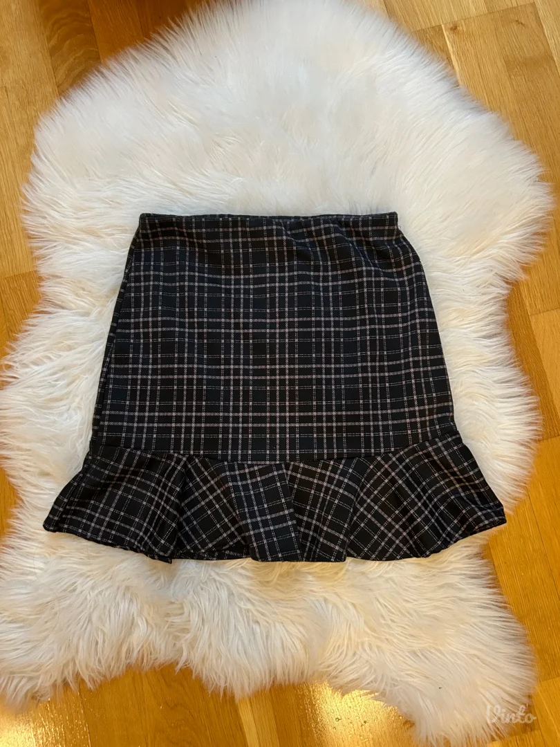 prettylittlething suknja