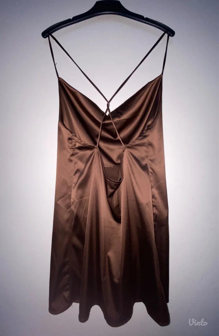 pull and bear haljina