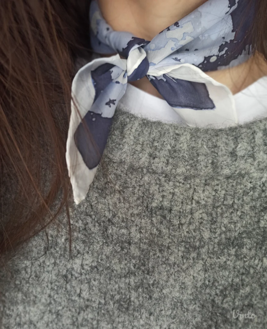 Unikatna ručno oslikana marama - 100% svila